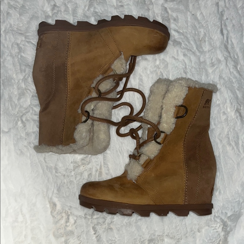 Women's Sorel Wedge Winter Boots